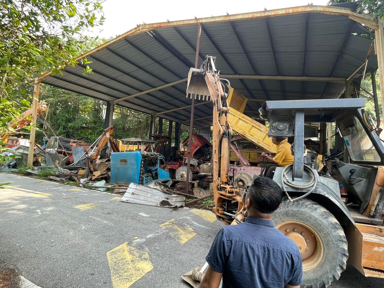 MPS Roboh Struktur