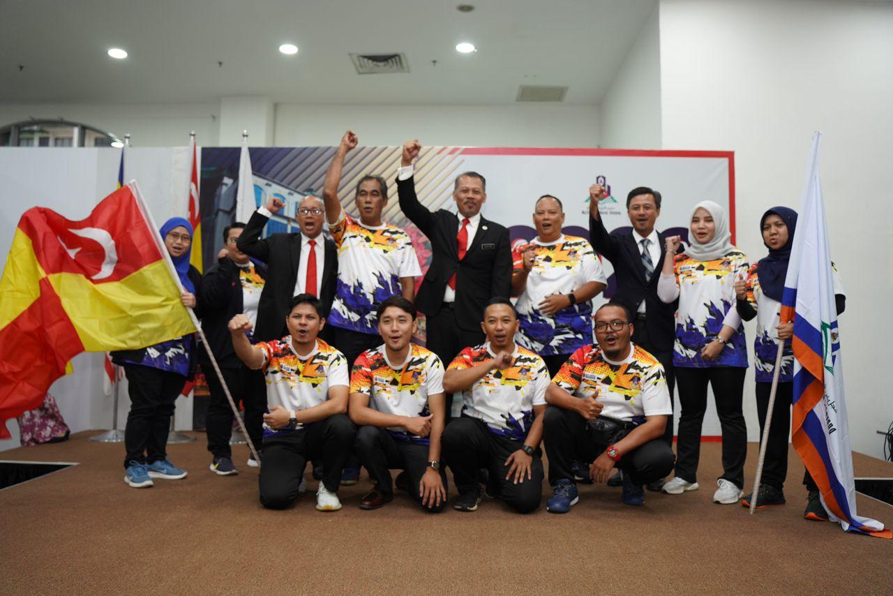 Majlis Penyerahan Bendera Kepada Kontinjen Sukan MPS