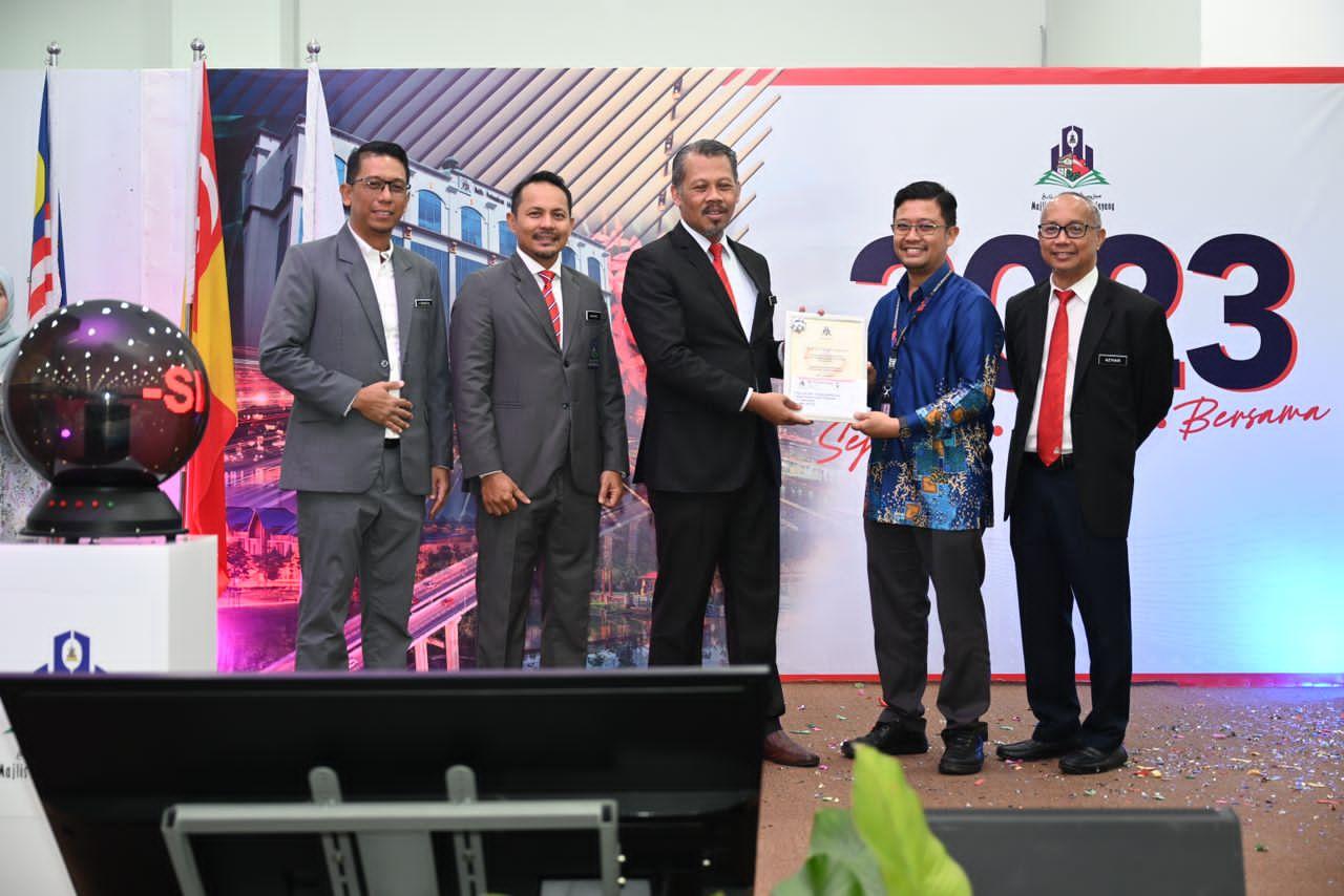 Perhimpunan Bulan September Peringkat MPS 2023