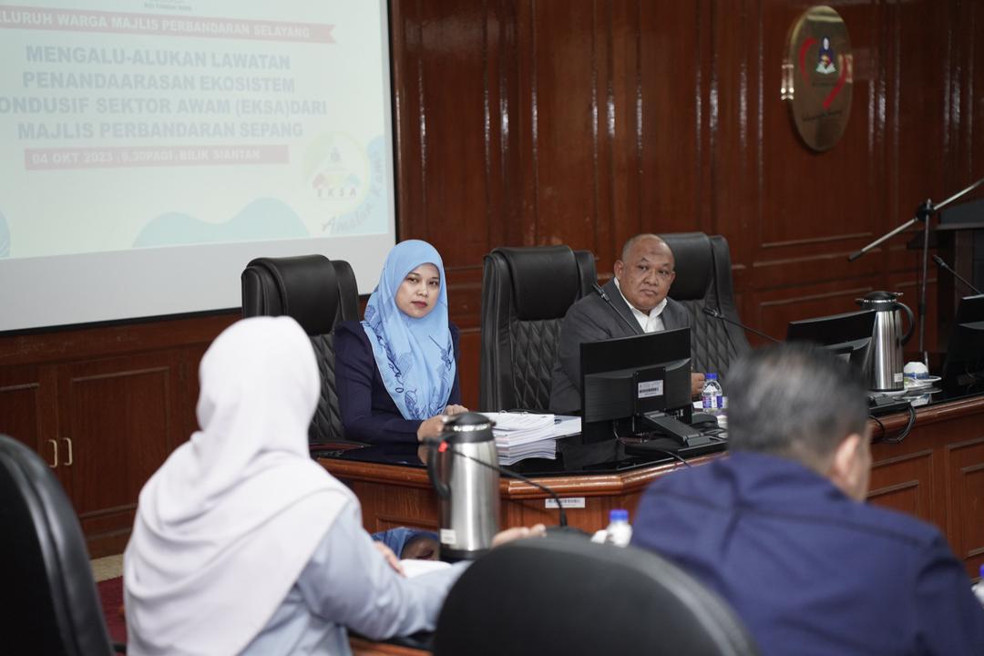 Lawatan Penandaarasan Ekosistem Sektor Awam (EKSA)