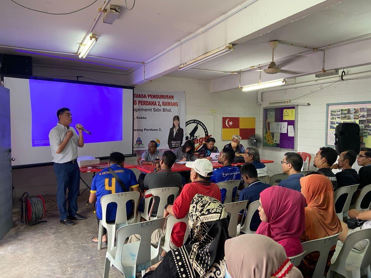 Sesi Penerangan Di Pangsapuri Lily, Taman Rawang Perdana 2