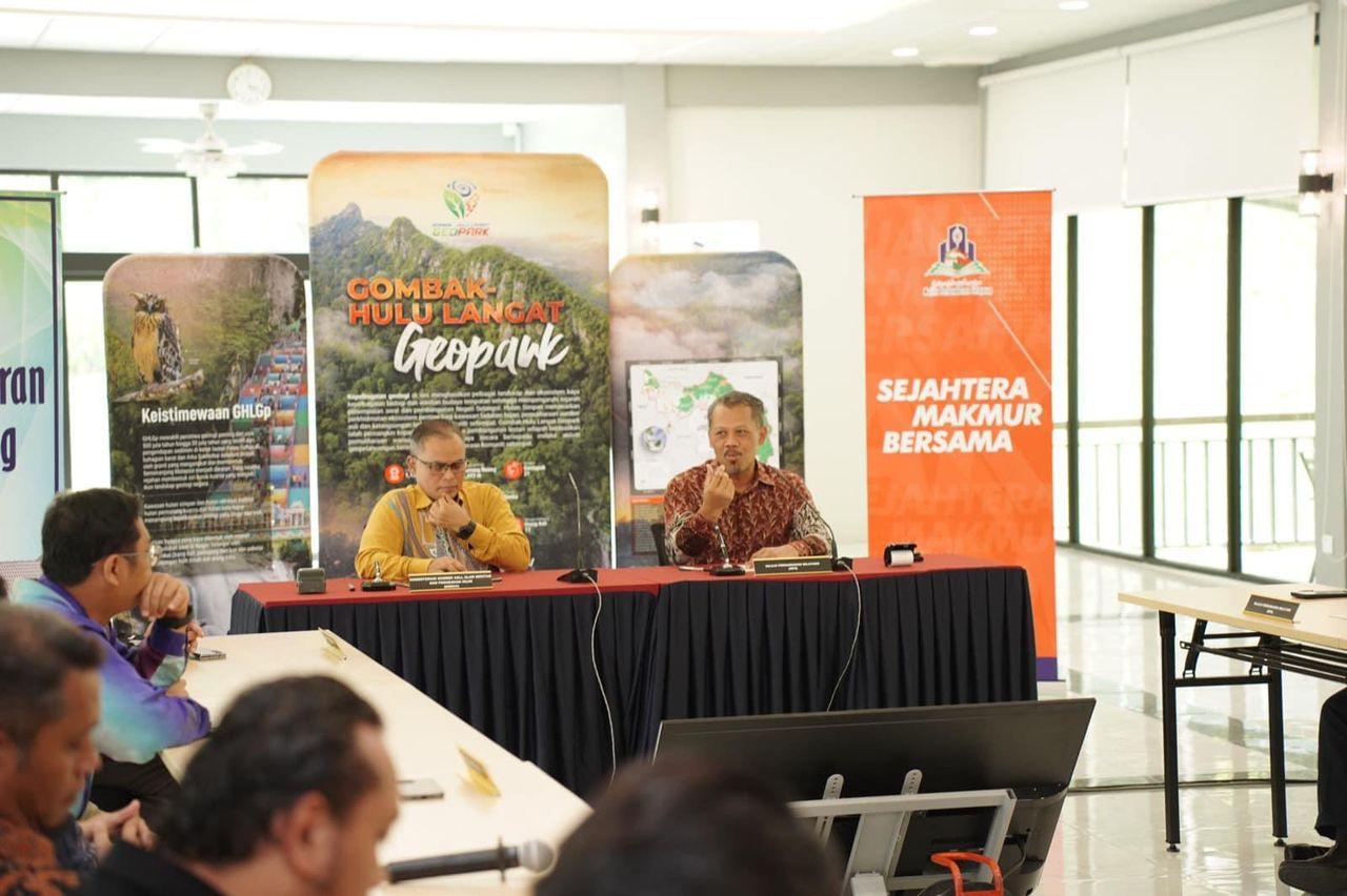 Majlis Penyerahan Rasmi Galeri Batu Arang Gombak-Hulu Langat Geopark