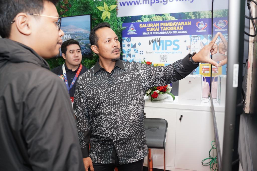 Sidang Kemuncak Perniagaan Antarabangsa Selangor (SIBS) 2023