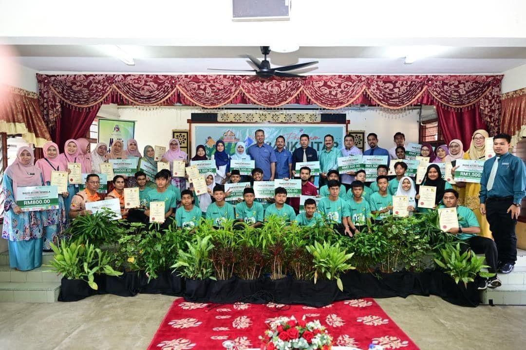 Majlis Penyampaian Hadiah Program Bank Kitar Semula Peringkat Sekolah Tahun 2023
