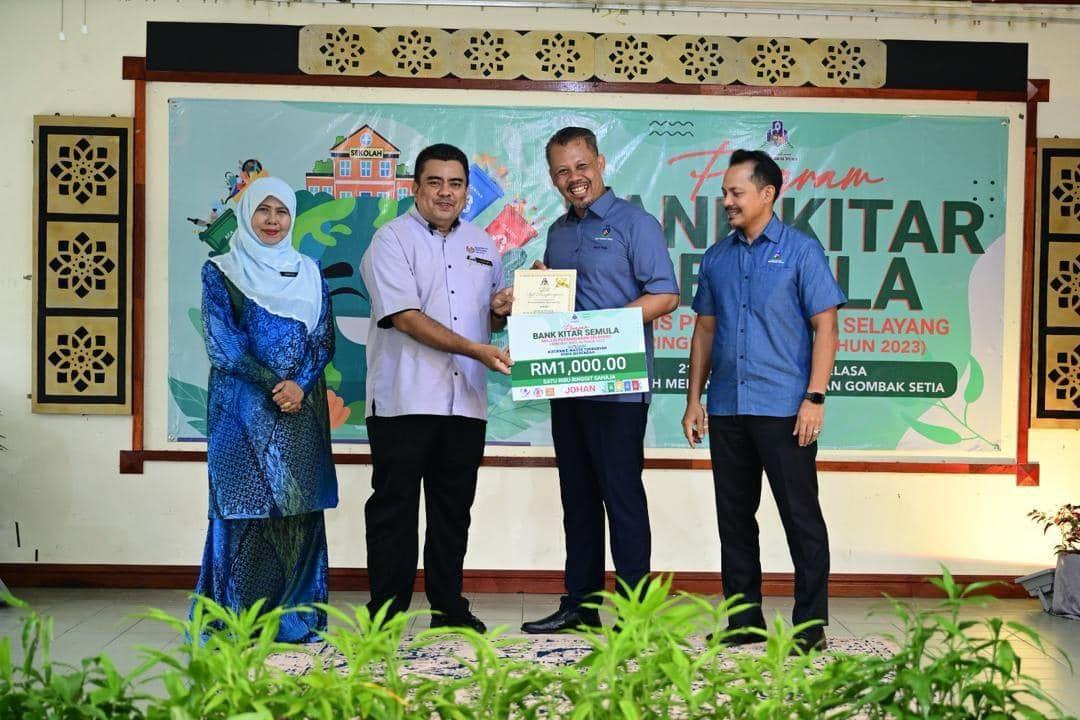 Majlis Penyampaian Hadiah Program Bank Kitar Semula Peringkat Sekolah Tahun 2023
